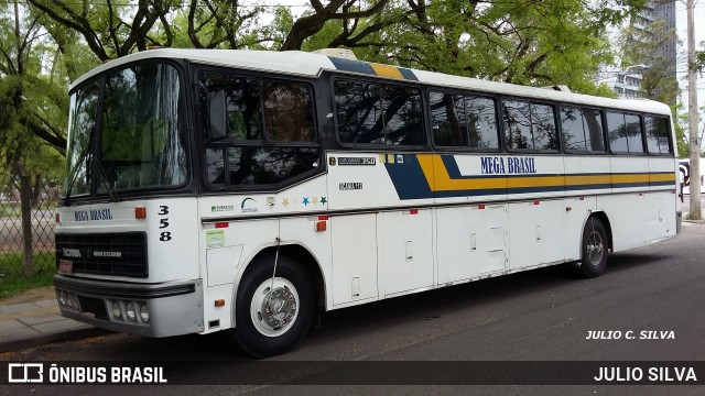 Mega Brasil 358 na cidade de Porto Alegre, Rio Grande do Sul, Brasil, por JULIO SILVA. Número da foto: #8913760.