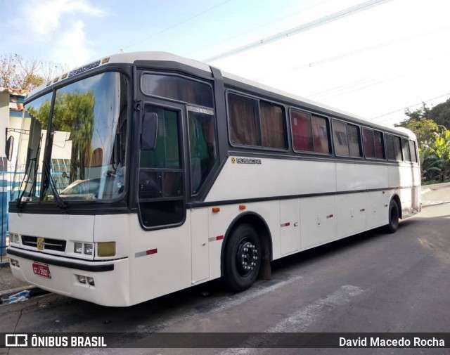 Ônibus Particulares 3507 na cidade de Cotia, São Paulo, Brasil, por David Macedo Rocha. Número da foto: #8910767.