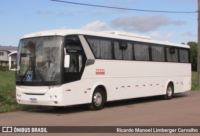 Ônibus Particulares 2024 na cidade de Santa Cruz do Sul, Rio Grande do Sul, Brasil, por Ricardo Manoel Limberger Carvalho. ID da foto: 8911005.