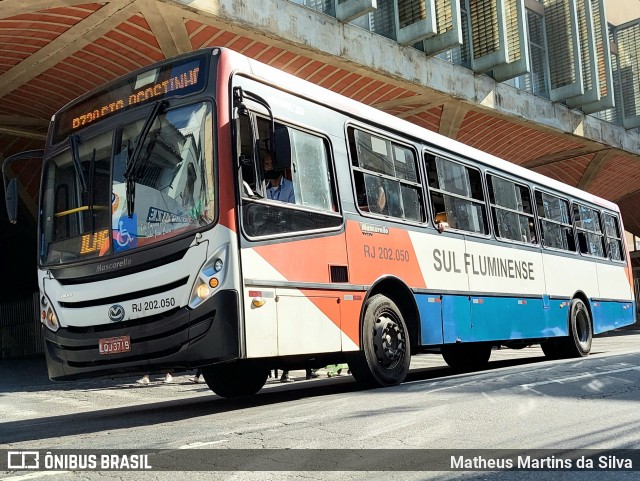 Viação Sul Fluminense RJ 202.050 na cidade de Barra Mansa, Rio de Janeiro, Brasil, por Matheus Martins da Silva. Número da foto: #8911162.