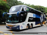 RV Turismo 7500 na cidade de São Paulo, São Paulo, Brasil, por George Miranda. Número da foto: #:id.