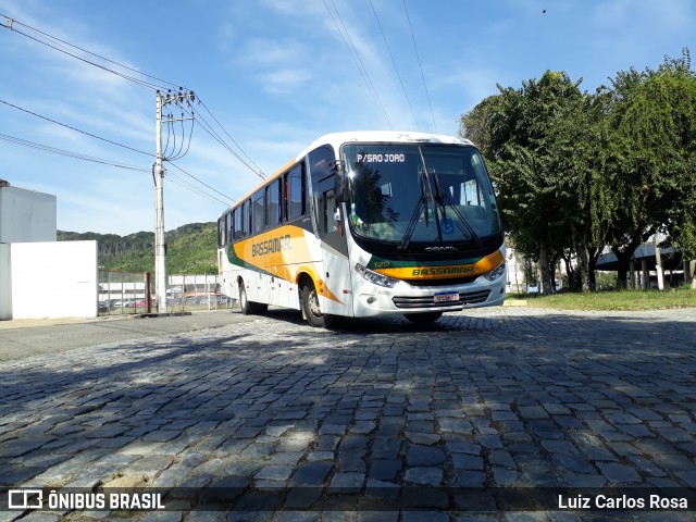 Viação Bassamar 129 na cidade de Juiz de Fora, Minas Gerais, Brasil, por Luiz Carlos Rosa. Número da foto: #8917230.
