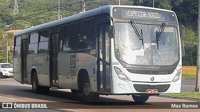 TM - Transversal Metropolitana 2088 na cidade de Porto Alegre, Rio Grande do Sul, Brasil, por Max Ramos. ID da foto: 8914326.