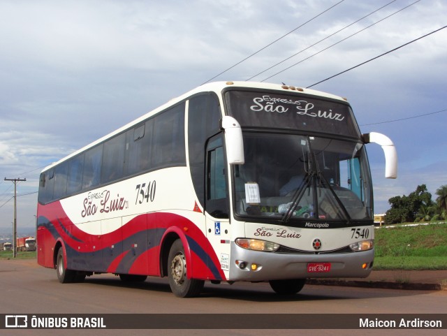 Expresso São Luiz 7540 na cidade de Rondonópolis, Mato Grosso, Brasil, por Maicon Ardirson. Número da foto: #8918669.