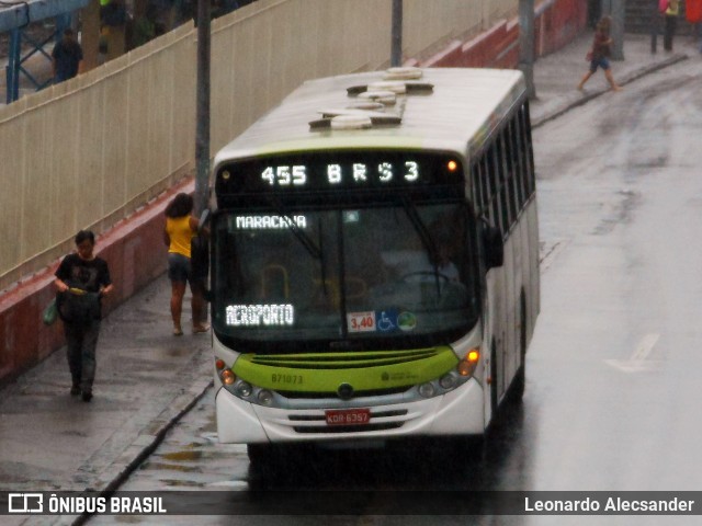 Viação Verdun B71073 na cidade de Rio de Janeiro, Rio de Janeiro, Brasil, por Leonardo Alecsander. Número da foto: #8917252.