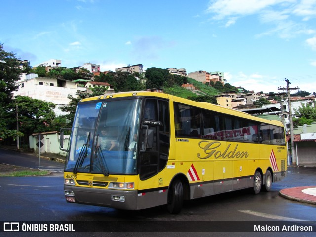 Viação Itapemirim 45305 na cidade de Caratinga, Minas Gerais, Brasil, por Maicon Ardirson. Número da foto: #8918724.