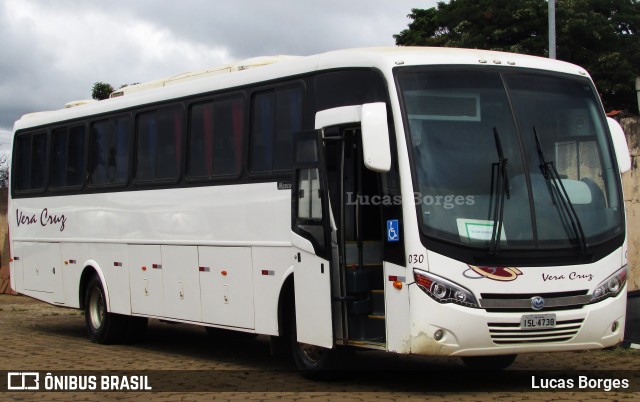 Vera Cruz Transporte e Turismo 030 na cidade de Araxá, Minas Gerais, Brasil, por Lucas Borges . ID da foto: 8870157.