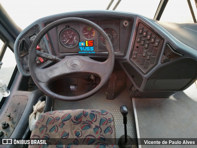 Líder Turismo 70 na cidade de Lagoa da Prata, Minas Gerais, Brasil, por Vicente de Paulo Alves. Número da foto: #8921169.