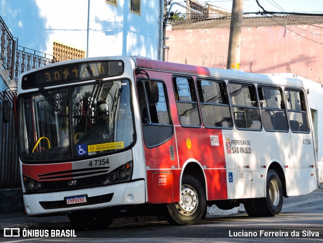 Pêssego Transportes 4 7354 na cidade de São Paulo, São Paulo, Brasil, por Luciano Ferreira da Silva. ID da foto: 8921950.