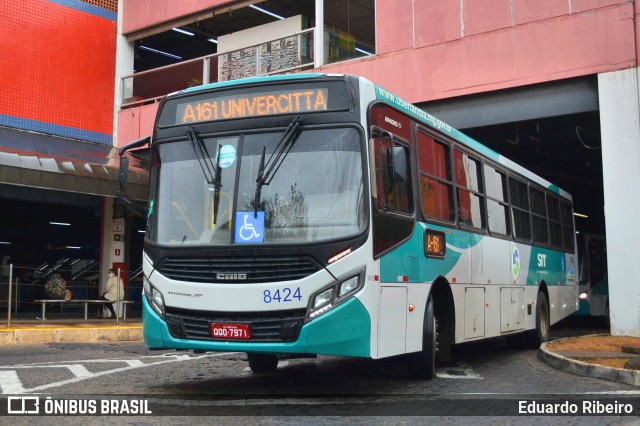 Autotrans Transportes Urbanos e Rodoviários 8424 na cidade de Uberlândia, Minas Gerais, Brasil, por Eduardo Ribeiro. Número da foto: #8921065.