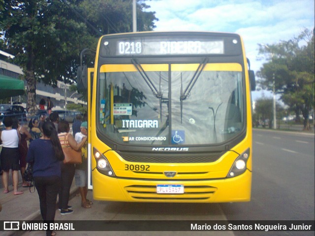 Plataforma Transportes 30892 na cidade de Salvador, Bahia, Brasil, por Mario dos Santos Nogueira Junior. Número da foto: #8922773.
