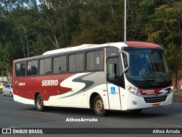 Viação Serro 28013 na cidade de Belo Horizonte, Minas Gerais, Brasil, por Athos Arruda. Número da foto: #8930070.