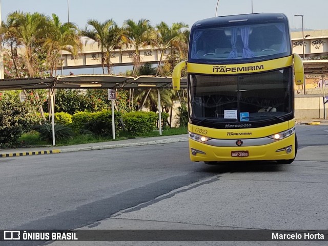 Viação Itapemirim 17023 na cidade de Rio de Janeiro, Rio de Janeiro, Brasil, por Marcelo Horta. Número da foto: #8930219.