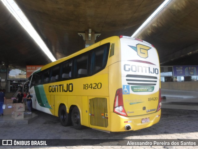 Empresa Gontijo de Transportes 18420 na cidade de Uberlândia, Minas Gerais, Brasil, por Alessandro Pereira dos Santos. ID da foto: 8932443.