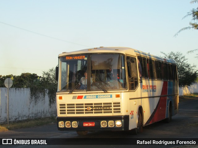 Irmãos Coragem 36 na cidade de Teresina, Piauí, Brasil, por Rafael Rodrigues Forencio. ID da foto: 8931283.