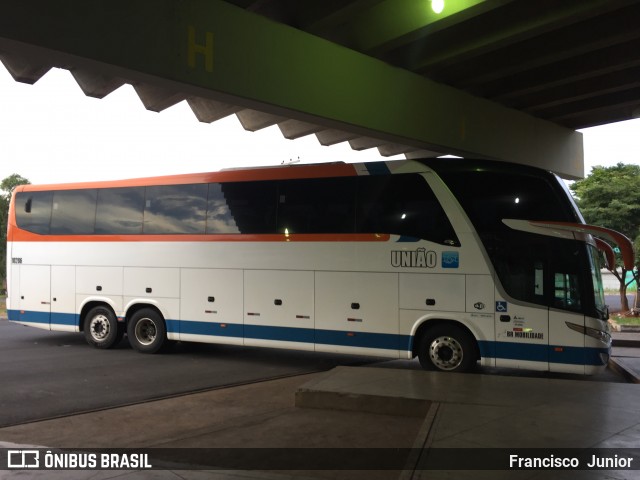 Expresso União 10286 na cidade de Araxá, Minas Gerais, Brasil, por Francisco  Junior. Número da foto: #8932287.