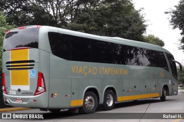 Viação Itapemirim 256 na cidade de São Paulo, São Paulo, Brasil, por Rafael H.. Número da foto: #8936189.