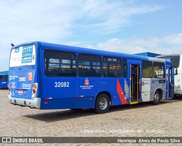 Transportes Capellini 32.082 na cidade de Hortolândia, São Paulo, Brasil, por Henrique Alves de Paula Silva. Número da foto: #8942000.