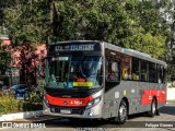 Pêssego Transportes 4 7054 na cidade de São Paulo, São Paulo, Brasil, por Felippe Gomes. Número da foto: #:id.