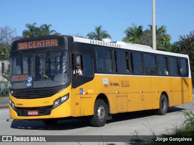 Real Auto Ônibus C41202 na cidade de Rio de Janeiro, Rio de Janeiro, Brasil, por Jorge Gonçalves. ID da foto: 8872363.