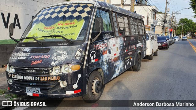 Ônibus Particulares Pantera Tatoo Estudio na cidade de São Paulo, São Paulo, Brasil, por Anderson Barbosa Marinho. ID da foto: 8873915.