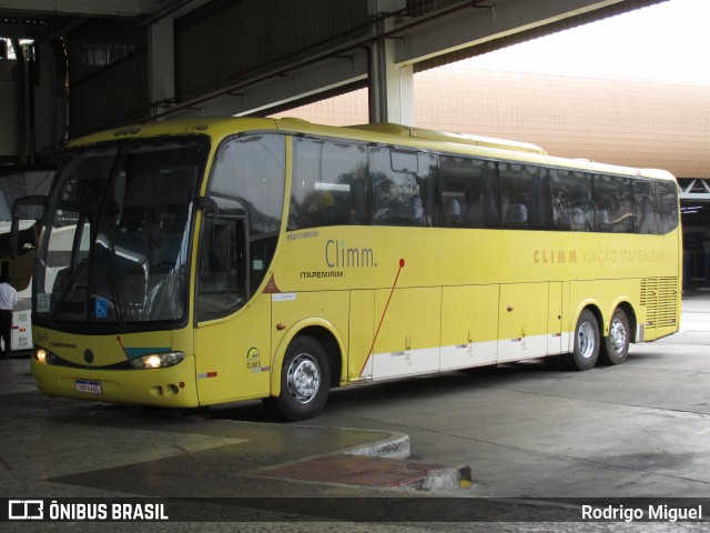 Viação Itapemirim 8649 na cidade de Rio de Janeiro, Rio de Janeiro, Brasil, por Rodrigo Miguel. ID da foto: 8871897.