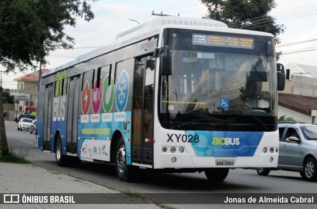 Auto Viação São José dos Pinhais XY028 na cidade de São José dos Pinhais, Paraná, Brasil, por Jonas de Almeida Cabral. Número da foto: #8953408.