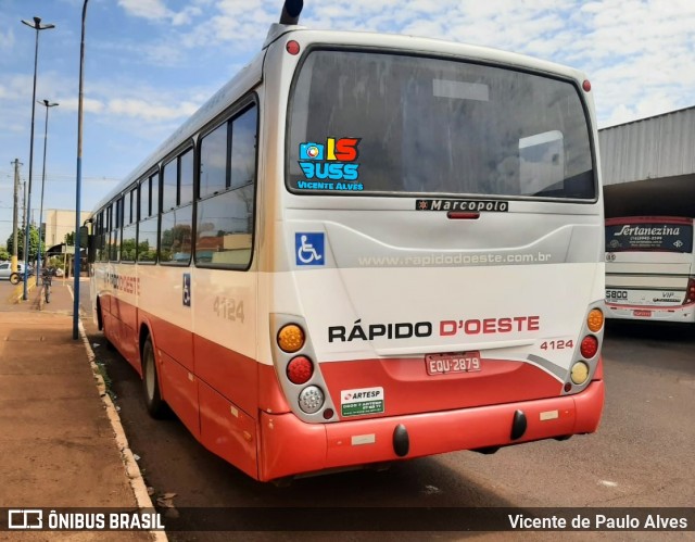 Rápido D´Oeste 4124 na cidade de Pontal, São Paulo, Brasil, por Vicente de Paulo Alves. Número da foto: #8876160.