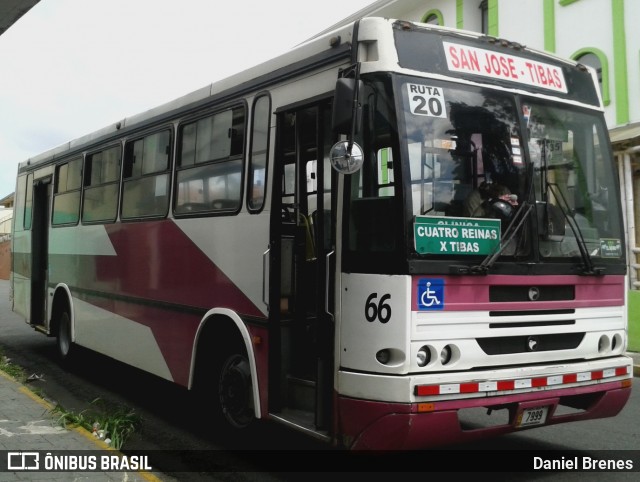 Coopana RL 66 na cidade de Merced, San José, San José, Costa Rica, por Daniel Brenes. Número da foto: #8877530.