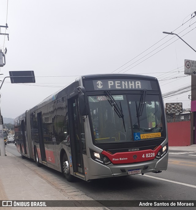 Express Transportes Urbanos Ltda 4 8228 na cidade de São Paulo, São Paulo, Brasil, por Andre Santos de Moraes. Número da foto: #8875870.