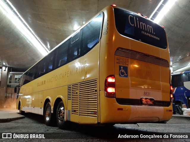 Viação Itapemirim 8831 na cidade de Uberlândia, Minas Gerais, Brasil, por Anderson Gonçalves da Fonseca. ID da foto: 8882305.