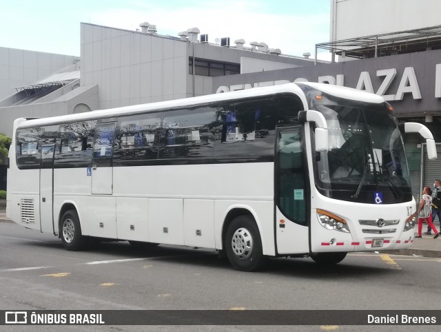 Transportes Naranjo X7 na cidade de Merced, San José, San José, Costa Rica, por Daniel Brenes. Número da foto: #8880486.