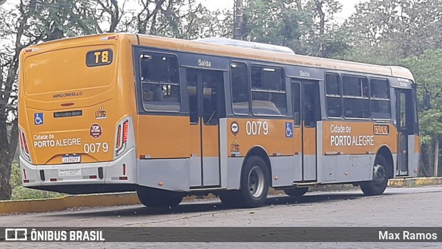 Companhia Carris Porto-Alegrense 0079 na cidade de Porto Alegre, Rio Grande do Sul, Brasil, por Max Ramos. Número da foto: #8883017.