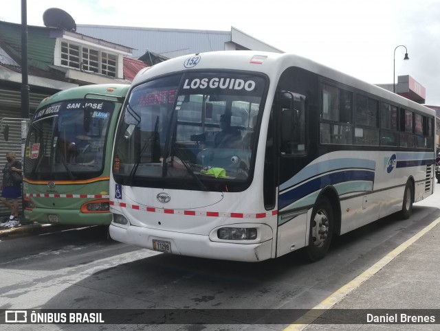 ATD - AutoTransportes Desamparados 152 na cidade de Catedral, San José, San José, Costa Rica, por Daniel Brenes. Número da foto: #8885611.