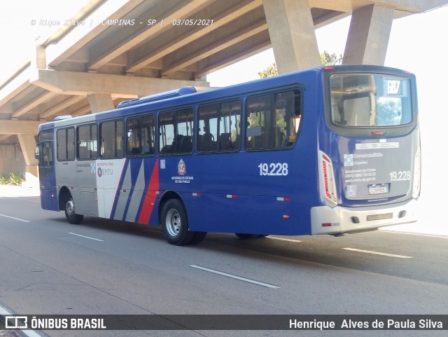 Transportes Capellini 19.228 na cidade de Campinas, São Paulo, Brasil, por Henrique Alves de Paula Silva. Número da foto: #8884829.