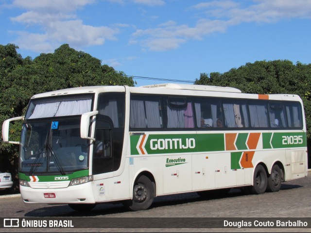 Empresa Gontijo de Transportes 21035 na cidade de Vitória da Conquista, Bahia, Brasil, por Douglas Couto Barbalho. Número da foto: #8884014.