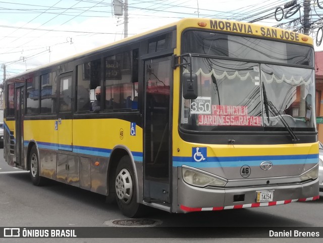 AMSA - Autotransportes Moravia 46 na cidade de San Vicente, Moravia, San José, Costa Rica, por Daniel Brenes. ID da foto: 8885300.