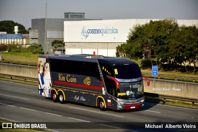 Kin-Guin Turismo e Transporte 1022 na cidade de Santana de Parnaíba, São Paulo, Brasil, por Michael  Alberto Vieira. ID da foto: 8886113.