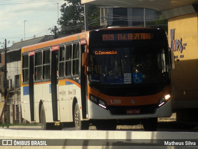 Itamaracá Transportes 1.598 na cidade de Paulista, Pernambuco, Brasil, por Matheus Silva. Número da foto: #8886987.