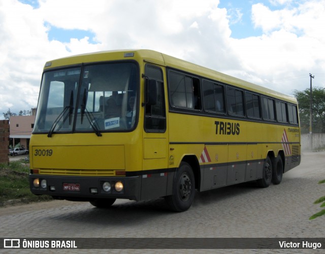 Viação Itapemirim 30019 na cidade de Caruaru, Pernambuco, Brasil, por Victor Hugo. Número da foto: #8886985.