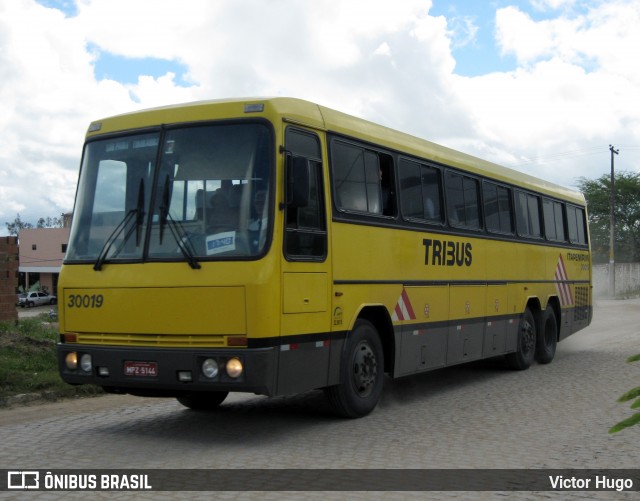 Viação Itapemirim 30019 na cidade de Caruaru, Pernambuco, Brasil, por Victor Hugo. ID da foto: 8886985.