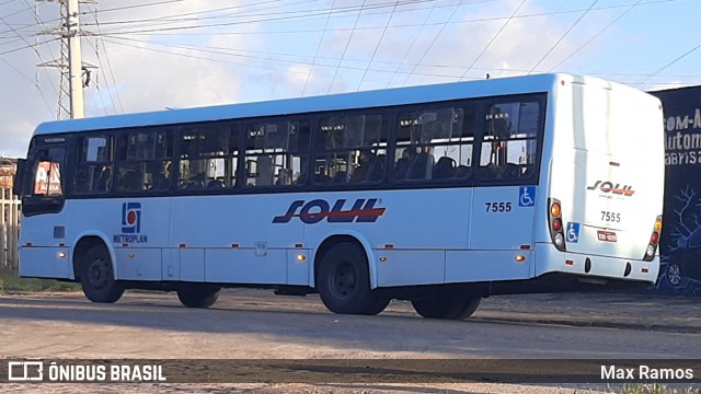 SOUL - Sociedade de Ônibus União Ltda. 7555 na cidade de Alvorada, Rio Grande do Sul, Brasil, por Max Ramos. Número da foto: #8887659.