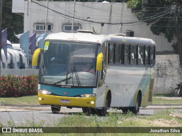 Ônibus Particulares 1C28 na cidade de Jaboatão dos Guararapes, Pernambuco, Brasil, por Jonathan Silva. Número da foto: #8889385.