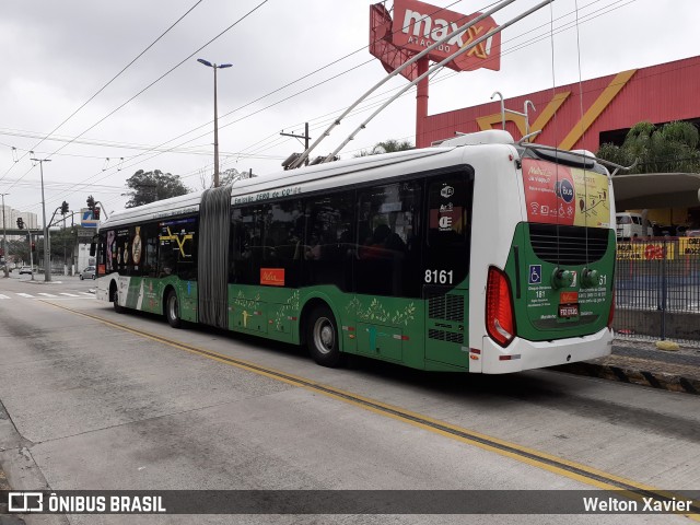 Metra - Sistema Metropolitano de Transporte 8161 na cidade de Diadema, São Paulo, Brasil, por Welton Xavier. ID da foto: 8953992.