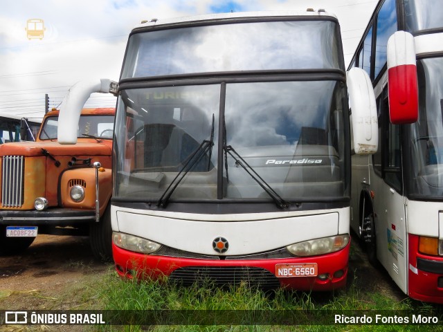 Ônibus Particulares 2012 na cidade de Curitiba, Paraná, Brasil, por Ricardo Fontes Moro. Número da foto: #8956116.