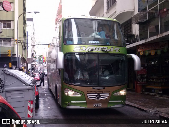 Esmimar 21 na cidade de Porto Alegre, Rio Grande do Sul, Brasil, por JULIO SILVA. Número da foto: #8981872.