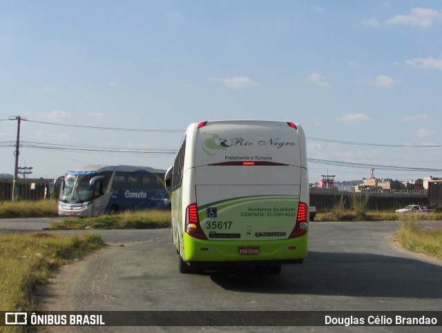 Rio Negro Fretamento e Turismo 35617 na cidade de Betim, Minas Gerais, Brasil, por Douglas Célio Brandao. Número da foto: #8980689.