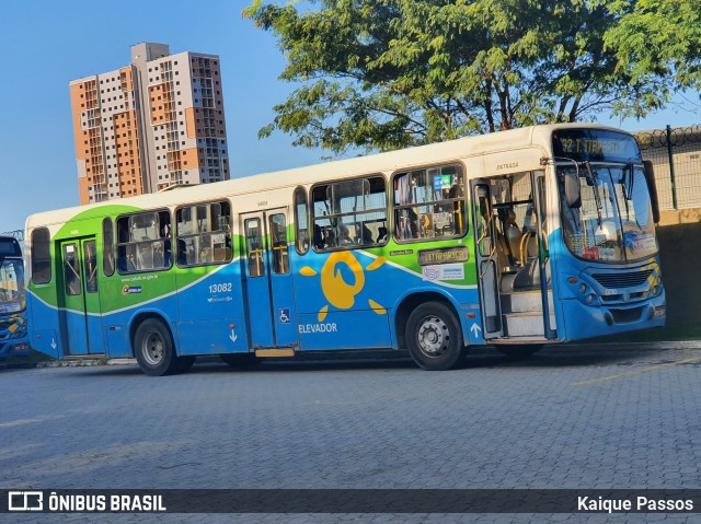 Vereda Transporte Ltda. 13082 na cidade de Vila Velha, Espírito Santo, Brasil, por Kaique Passos. Número da foto: #8981889.