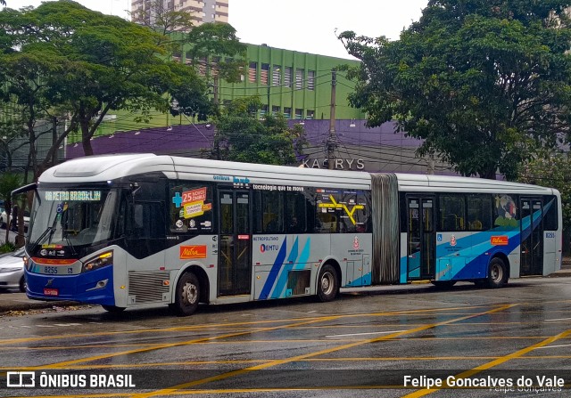 Metra - Sistema Metropolitano de Transporte 8255 na cidade de Diadema, São Paulo, Brasil, por Felipe Goncalves do Vale. ID da foto: 8982738.