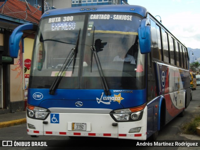 Lumaca C-197 na cidade de Catedral, San José, San José, Costa Rica, por Andrés Martínez Rodríguez. Número da foto: #8982588.